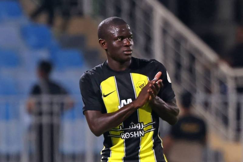 Cầu Thủ Tiền Vệ Phòng Ngự Xuất Sắc - Trái Tim Thầm Lặng 4 N’Golo Kanté (Al-Ittihad)